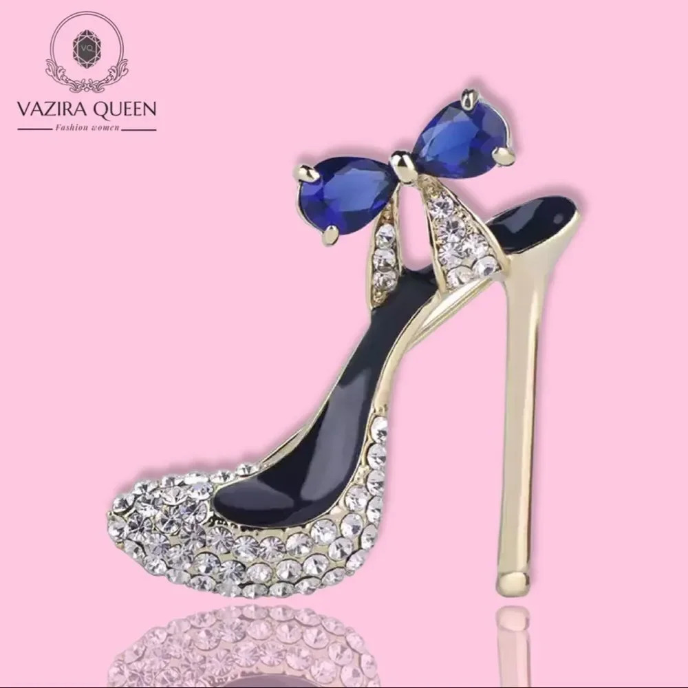 VQ High Heels Brooch